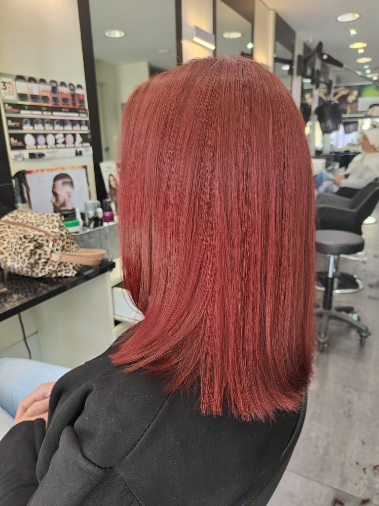 couleur femme coiffeur antibes